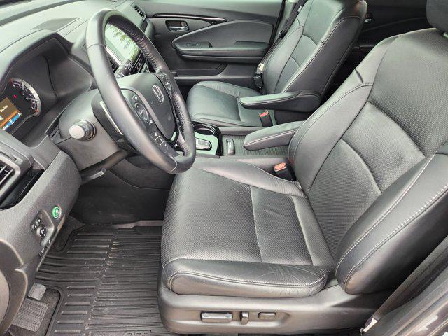 used 2018 Honda Pilot car, priced at $27,900