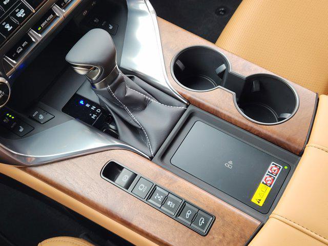 new 2025 Lexus LX 600 car