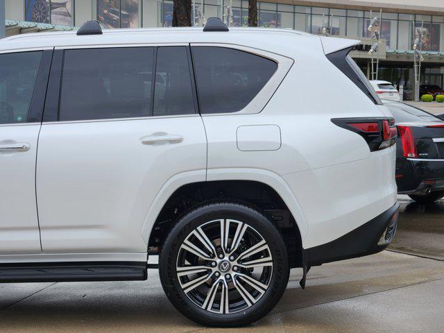 new 2025 Lexus LX 600 car