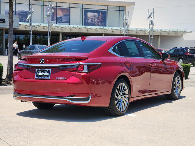 new 2025 Lexus ES 300h car