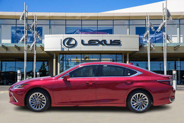 new 2025 Lexus ES 300h car