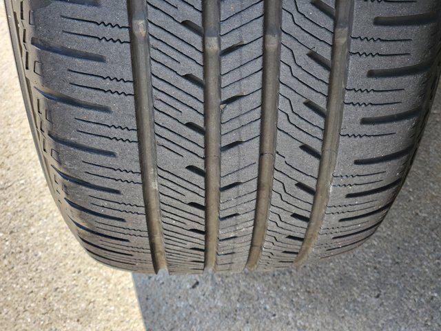 used 2017 Ford Edge car, priced at $8,900