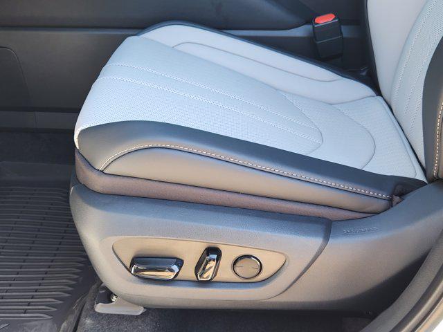 new 2026 Lexus TX 500h car, priced at $76,437