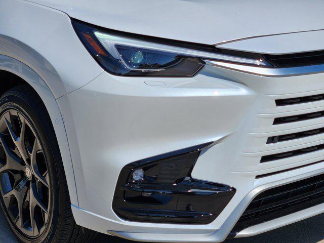 new 2026 Lexus TX 500h car, priced at $76,437