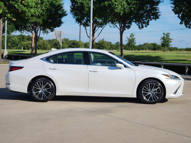 used 2025 Lexus ES 350 car, priced at $47,900
