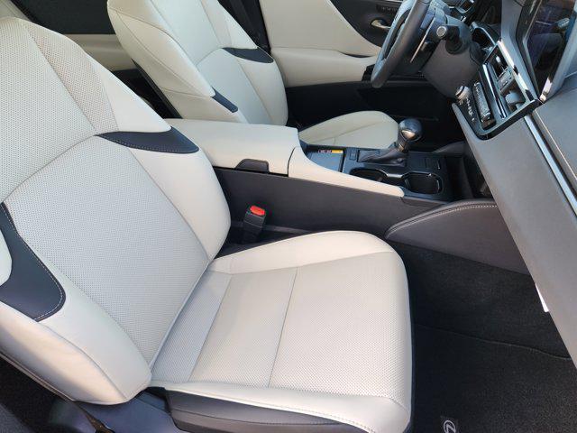 used 2025 Lexus ES 350 car, priced at $47,900