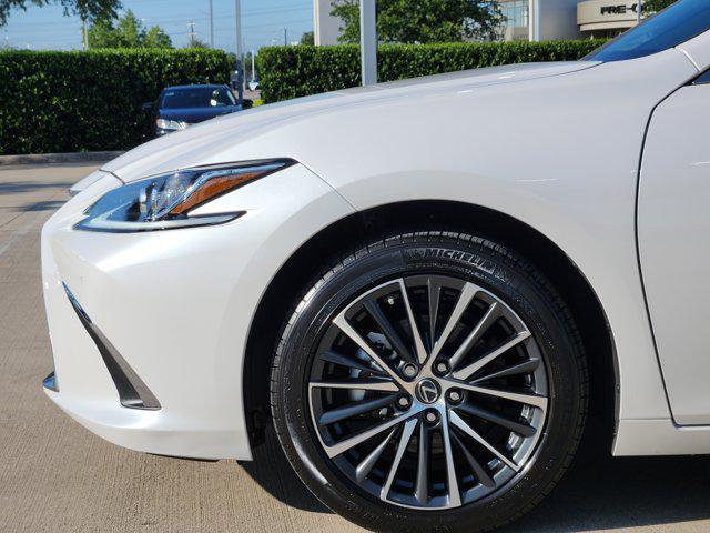used 2025 Lexus ES 350 car, priced at $47,900