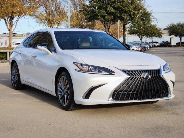 used 2025 Lexus ES 300h car, priced at $50,900