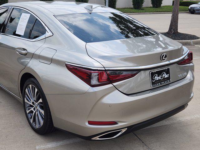 used 2021 Lexus ES 350 car, priced at $35,900