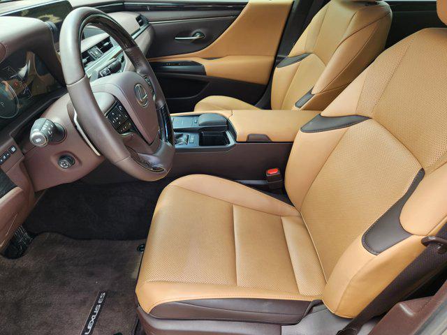 used 2021 Lexus ES 350 car, priced at $35,900