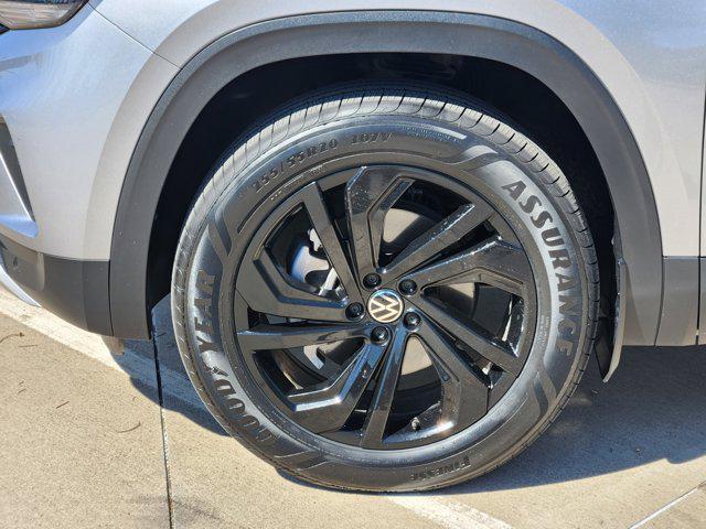used 2023 Volkswagen Atlas car, priced at $23,900