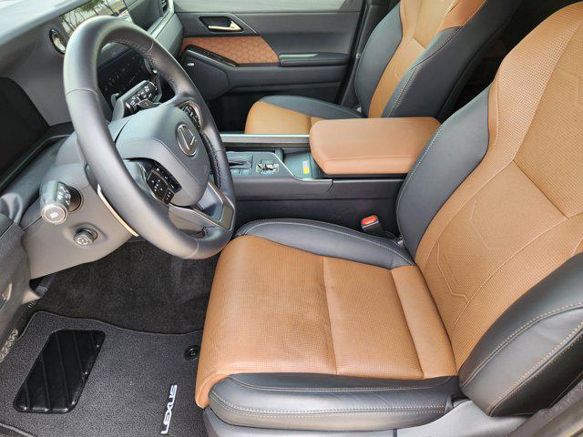 used 2024 Lexus GX 550 car, priced at $91,900
