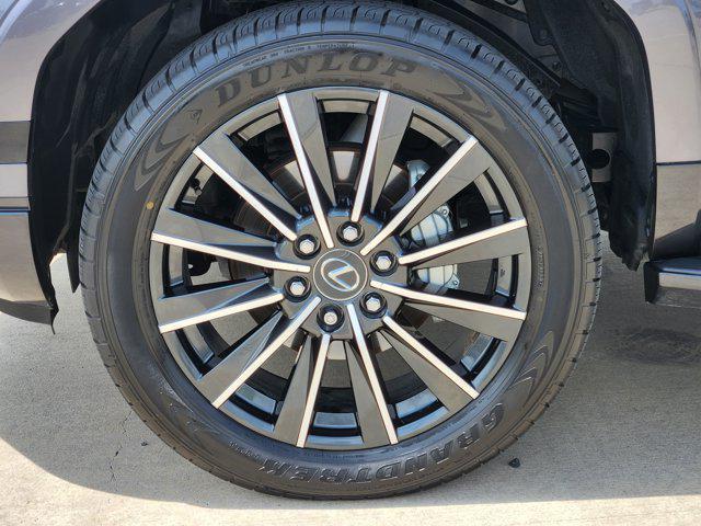 used 2024 Lexus GX 550 car, priced at $91,900