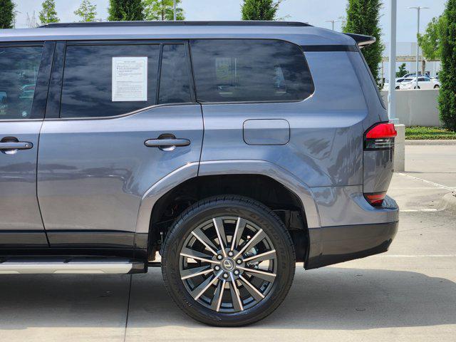 used 2024 Lexus GX 550 car, priced at $91,900