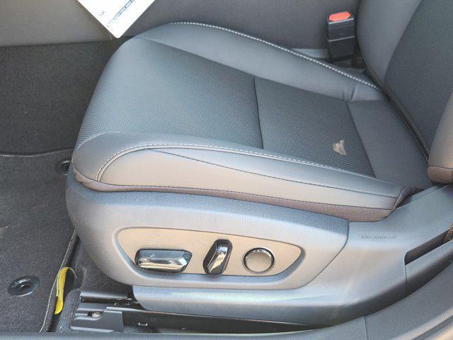 new 2025 Lexus ES 350 car, priced at $50,529