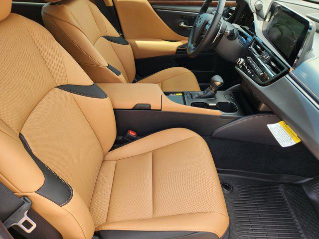 new 2025 Lexus ES 350 car, priced at $50,534