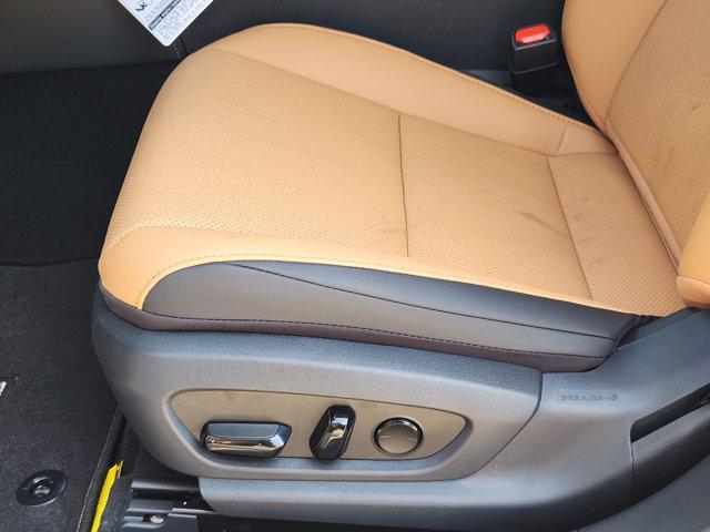 new 2025 Lexus ES 300h car, priced at $51,254