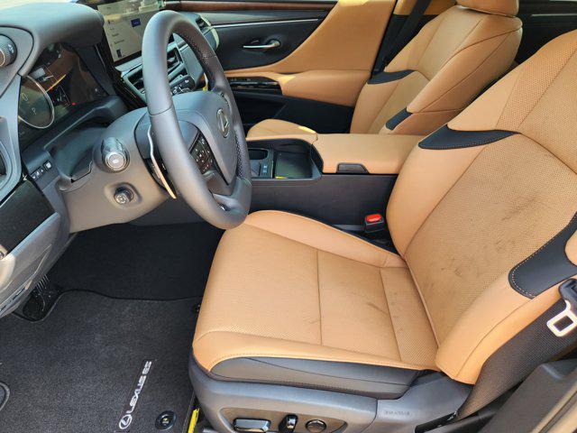 new 2025 Lexus ES 300h car, priced at $51,254