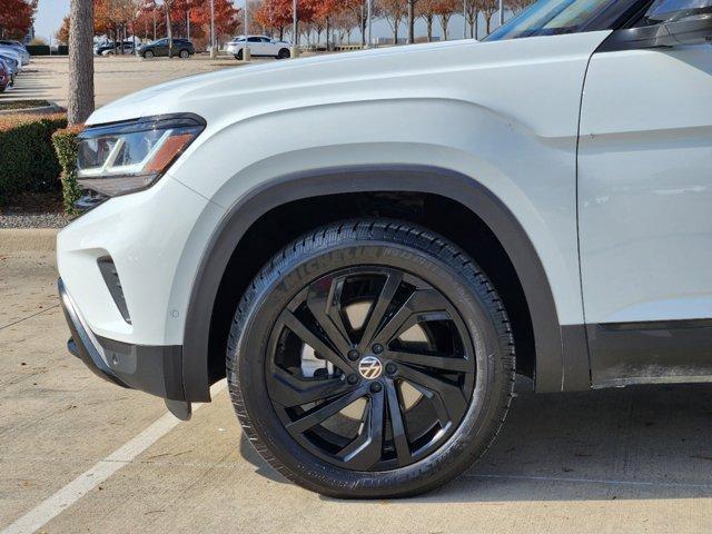 used 2021 Volkswagen Atlas car, priced at $29,900