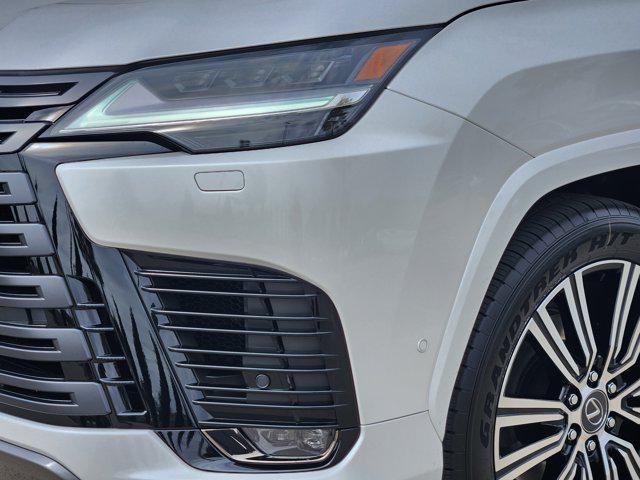 new 2025 Lexus LX 700h car, priced at $123,273