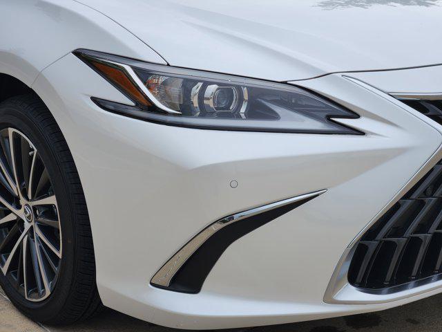 new 2025 Lexus ES 350 car, priced at $50,309