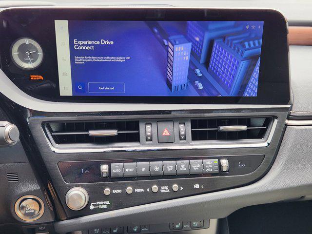 new 2025 Lexus ES 350 car
