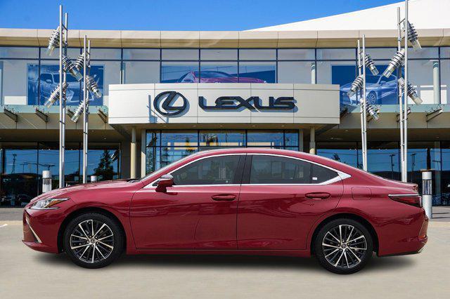 new 2025 Lexus ES 350 car
