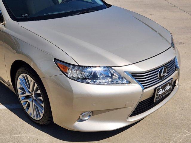 used 2013 Lexus ES 350 car, priced at $17,900