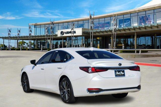 new 2025 Lexus ES 300h car, priced at $51,224