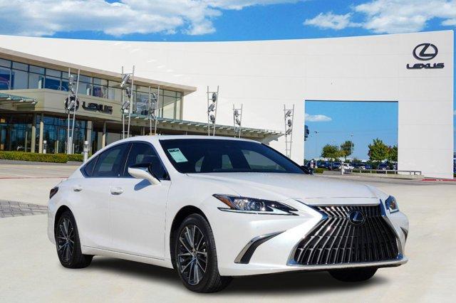 new 2025 Lexus ES 300h car, priced at $51,224