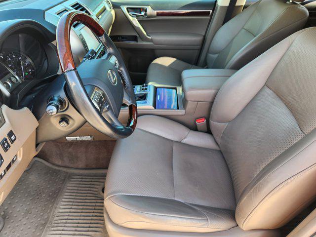 used 2016 Lexus GX 460 car, priced at $26,900