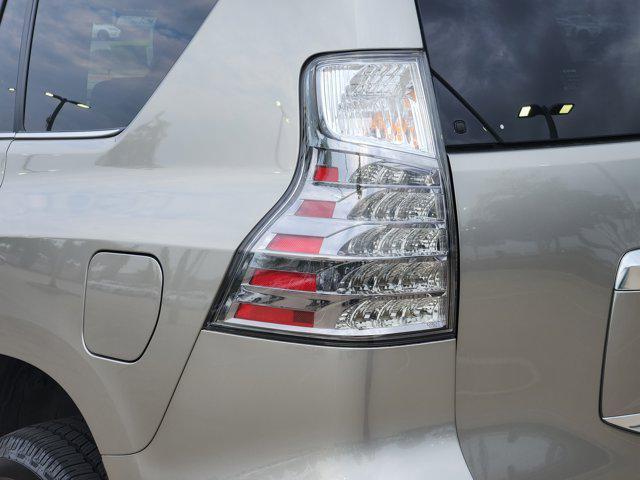 used 2023 Lexus GX 460 car, priced at $55,900