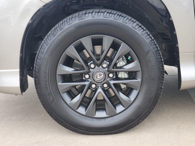 used 2023 Lexus GX 460 car, priced at $55,900