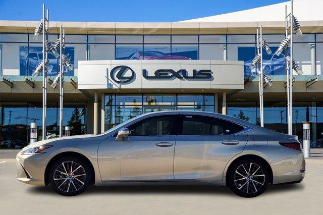 new 2025 Lexus ES 350 car, priced at $49,724