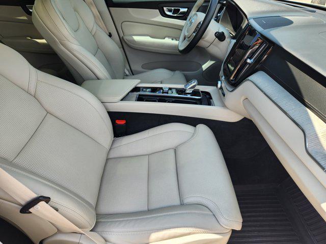 used 2023 Volvo XC60 car, priced at $37,900