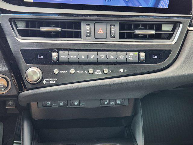 new 2025 Lexus ES 350 car, priced at $50,115