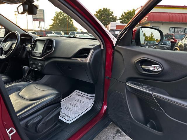 used 2016 Jeep Cherokee car, priced at $10,995