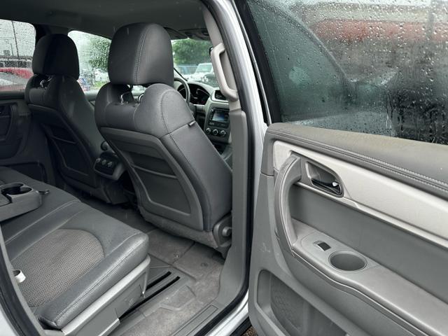 used 2017 Chevrolet Traverse car, priced at $10,795
