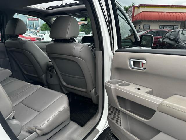 used 2015 Honda Pilot car, priced at $11,995