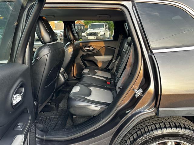 used 2014 Jeep Cherokee car, priced at $8,995