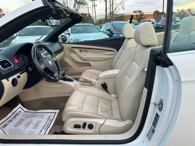 used 2007 Volkswagen Eos car, priced at $5,995