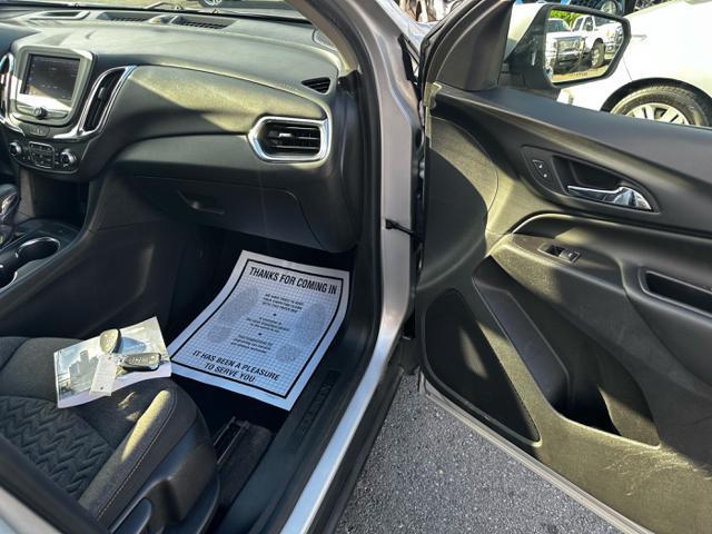used 2022 Chevrolet Equinox car, priced at $13,995
