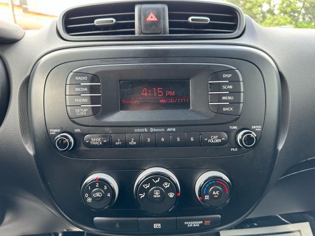 used 2015 Kia Soul car, priced at $5,695