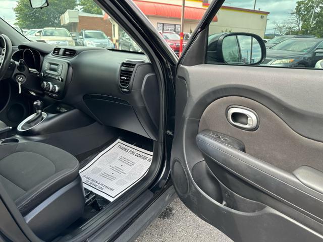 used 2015 Kia Soul car, priced at $5,695