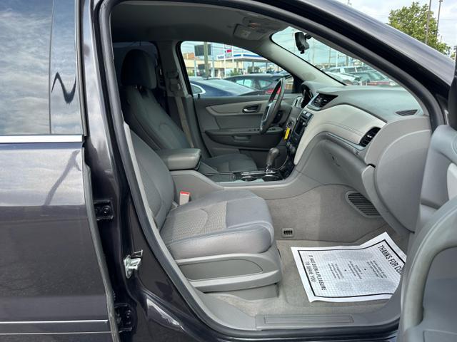 used 2017 Chevrolet Traverse car, priced at $7,995