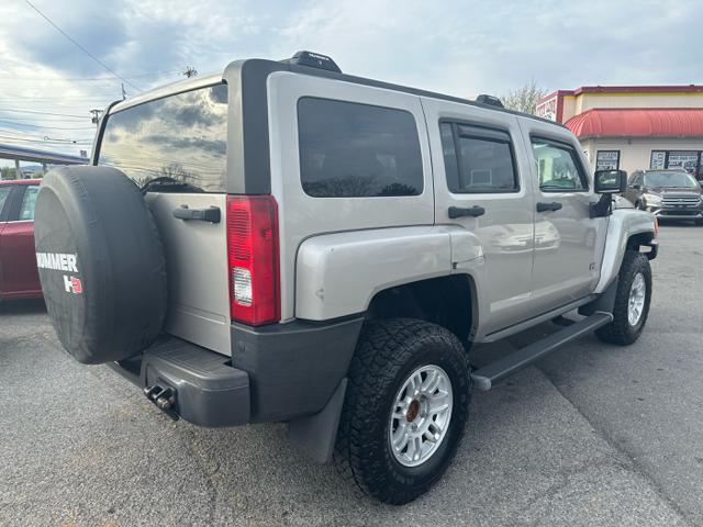 used 2008 Hummer H3 car, priced at $10,995