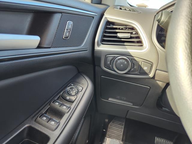 used 2024 Ford Edge car, priced at $27,995