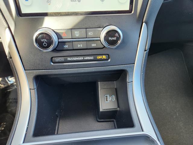 used 2024 Ford Edge car, priced at $27,995