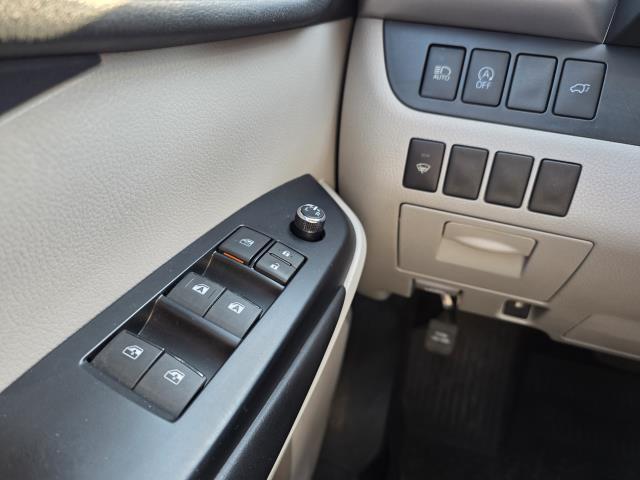 used 2019 Toyota Highlander car, priced at $25,495