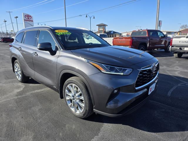 used 2023 Toyota Highlander Hybrid car, priced at $46,495